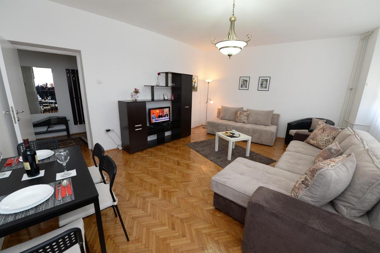 Obilic Apartment เบลเกรด ภายนอก รูปภาพ